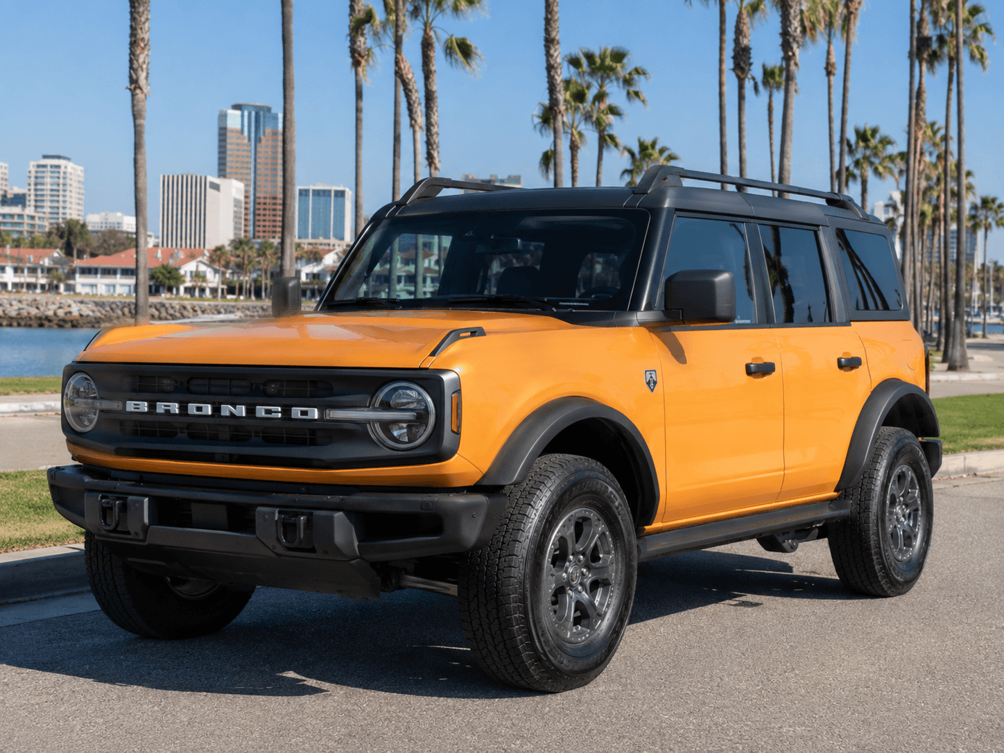 2021 Ford Bronco Big Bend — removable top