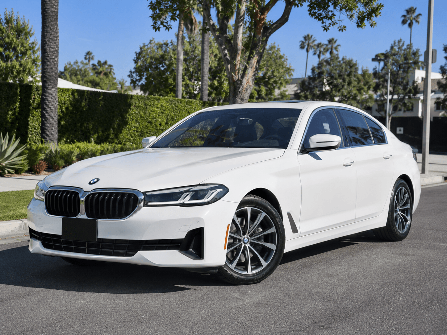 2023 BMW 530i — executive sedan
