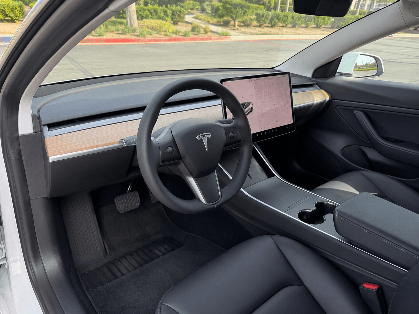 2023 Tesla Model 3 Long Range — 330mi range interior_dashboard